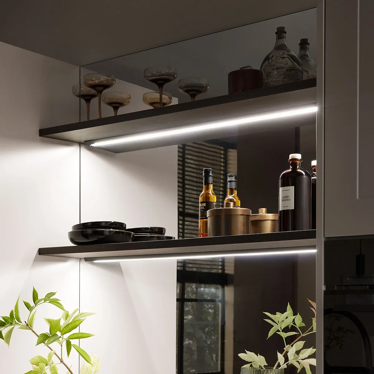 Bauformat Classic – Landhaus-Küche Champagner – Champagner CL220 seidenmatt